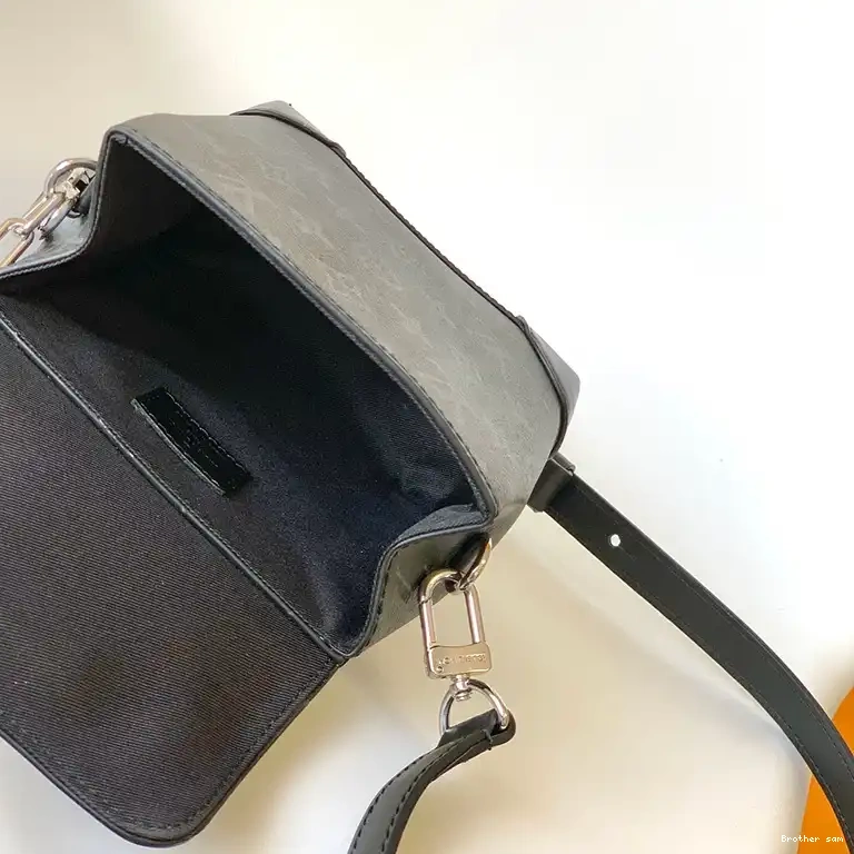 Brother sam 2312YA0058 LV Bags 0815